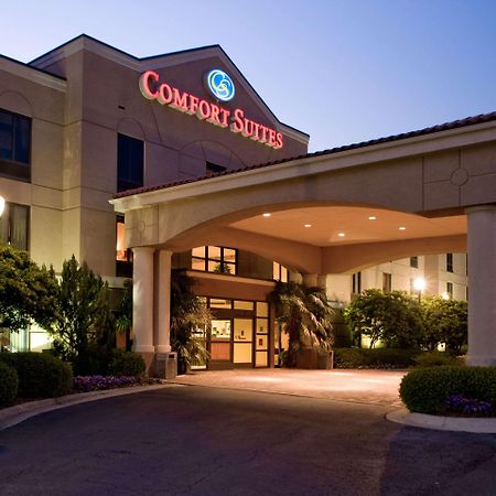 Comfort Suites Starkville Extérieur photo
