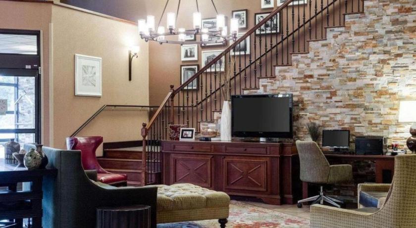 Comfort Suites Starkville Extérieur photo